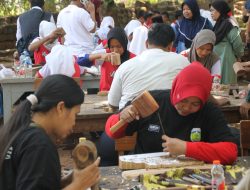 Instansi Pemerintah di Jepara Wajib Pakai Gebyok – Macan Kurung