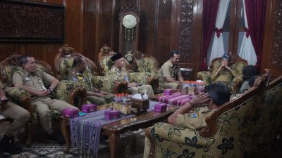 Lagi, Jepara Siap Pecahkan Rekor MURI Menulis Aksara Jawa di Daun Lontar dengan Peserta Terbanyak