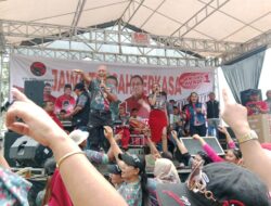 Mantan Bupati Jepara Dian Kristiandi Ikut Kampanye Pemenangan Paslon Pilgub Jateng Andika – Hendi