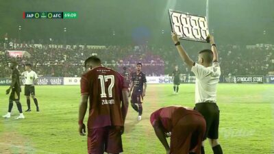Pemain baru Persijap Zulham Zamrun main pada babak kedua saat laga melawan Adhyaksa FC. Namun eks pemain PSM dan Persib ini belum menyumbang gol.