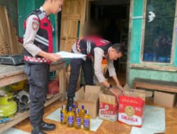 64 Botol Miras Disita Polisi, Razia Jelang Bulan Suci Ramadan