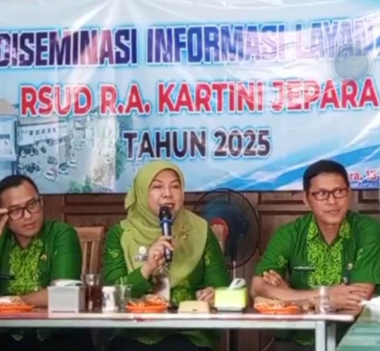 Kegiatan DIseminasi Informasi Layanan RSUD Kartini yang digelar di Pantai Kartini, Jepara, Sabtu (18/1/2025).