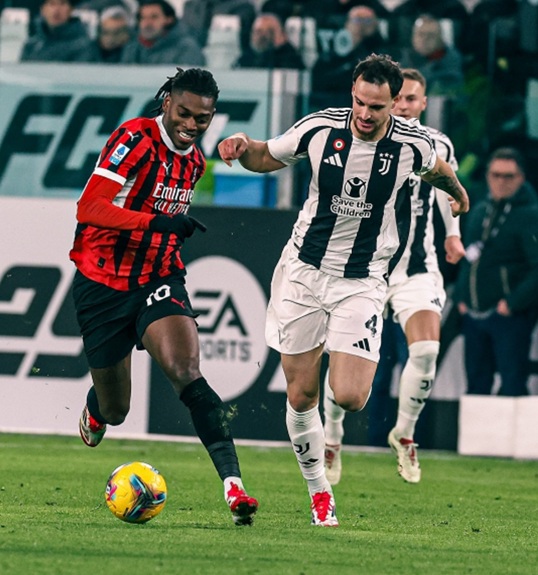Hasil Juventus vs AC Milan 2-0, Mbangula dan Weah Kompak Beri  Kekalahan Perdana Conceicao (foto:Ist/@acmilan)