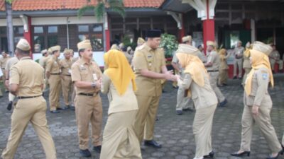 Pesan Wabup Gus Hajar Saat Pimpin Apel Pagi Perdana: Jangan Tunggu Viral Dulu Baru Melayani Masyarakat