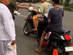 Ramadan, Wakil Ketua Komisi VIII DPR Turun Langsung Bagi Takjil, Kurma Hingga Mushaf Alquran untuk Ratusan Santri