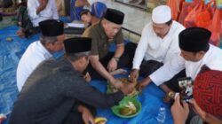 Nguri-nguri Tradisi Manganan Desa Kecapi, Ketua DPRD Jepara Malam Satu Wadah dengan Warga