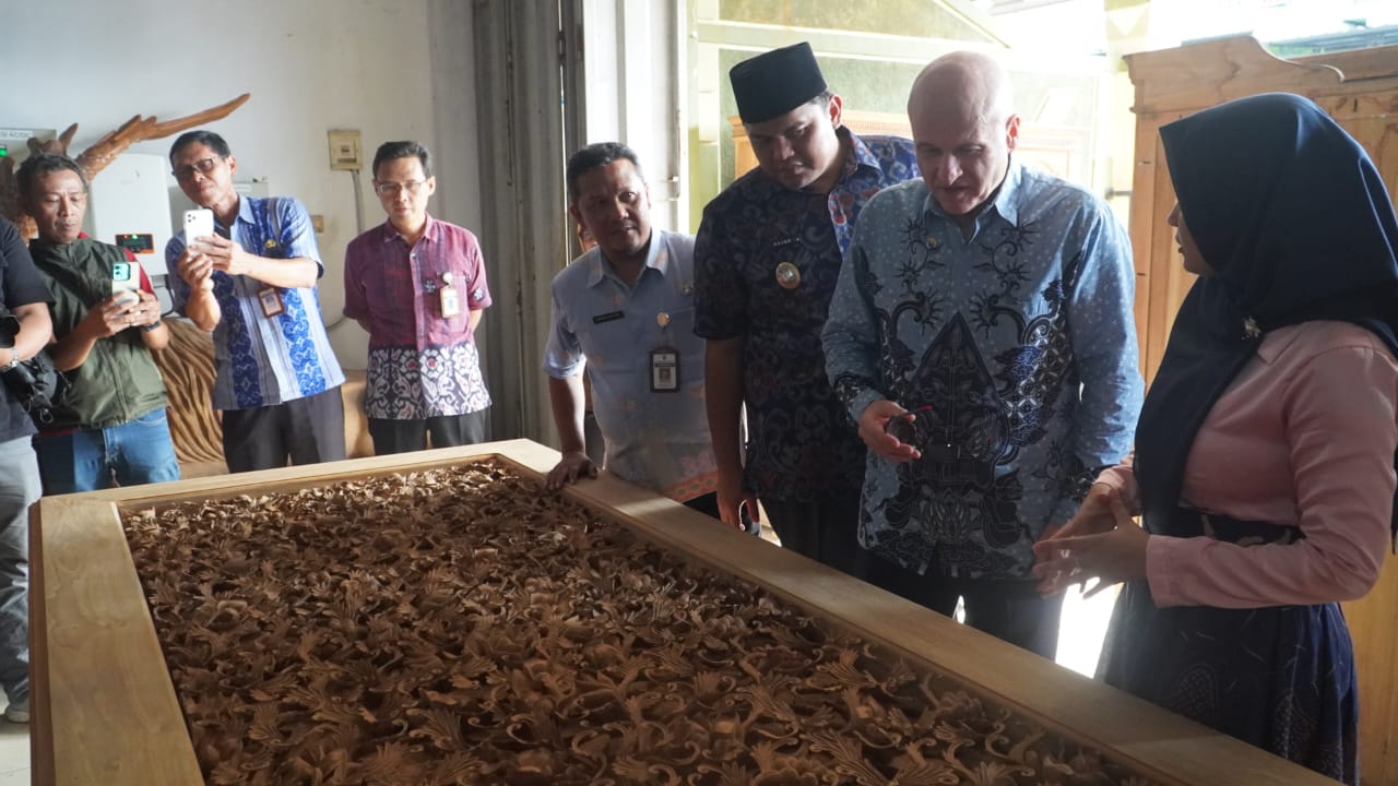 Kesan Duta Besar Bosnia dan Herzegovina Saat Kunjungi Jepara, Dukung Ukiran Masuk Warisan Budaya Tak Benda UNESCO