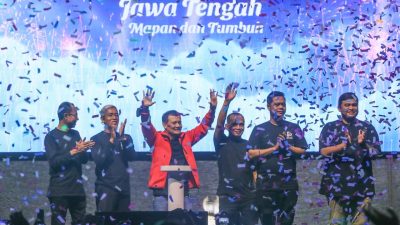 Puluhan Ribu Warga Padati Konser NDX AKA di Alun-alun Jepara, HUT Jateng ke-80 Perkokoh Kebersamaan