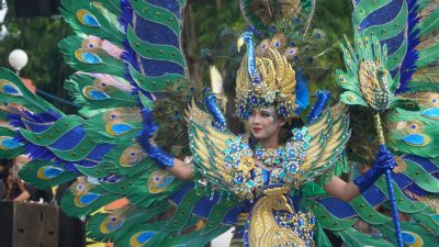 Peserta dari Jawa - Luar Jawa Meriahkan Jepara Art Carnival, Jadi Magnet Tarik Turis Asing