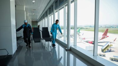 Penerbangan perdana Malaysia-Semarang full penumpang