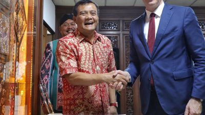 Jateng-Prancis Sepakat Perkuat Kemitraan Strategis, Termasuk Industri Mebel di Jepara