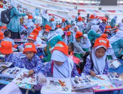 Rekor MURI Pecah Saat Hari Batik Nasional, Libatkan 27 Ribu Siswa