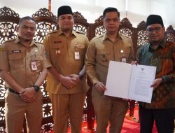 SOSOK Lukman Khakim, Dirut Baru Perumda Tirta Jungporo, Resmi Dilantik Bupati