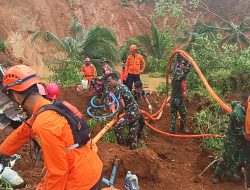 UPDATE Longsor Cibeunying Cilacap, Korban Meninggal 11 Orang, 12 Lainnya Masih Hilang