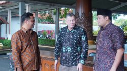 Konjen Australia Kepincut Gebyok di Ruang Kerja Bupati, Ingin Perkuat Kerja Sama