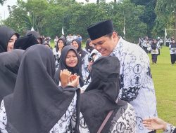 Hari Guru, Gus Wabup Jepara Wanti-wanti Bahaya Bullying, AI Hingga Ekstrimisme di Kalangan Siswa 