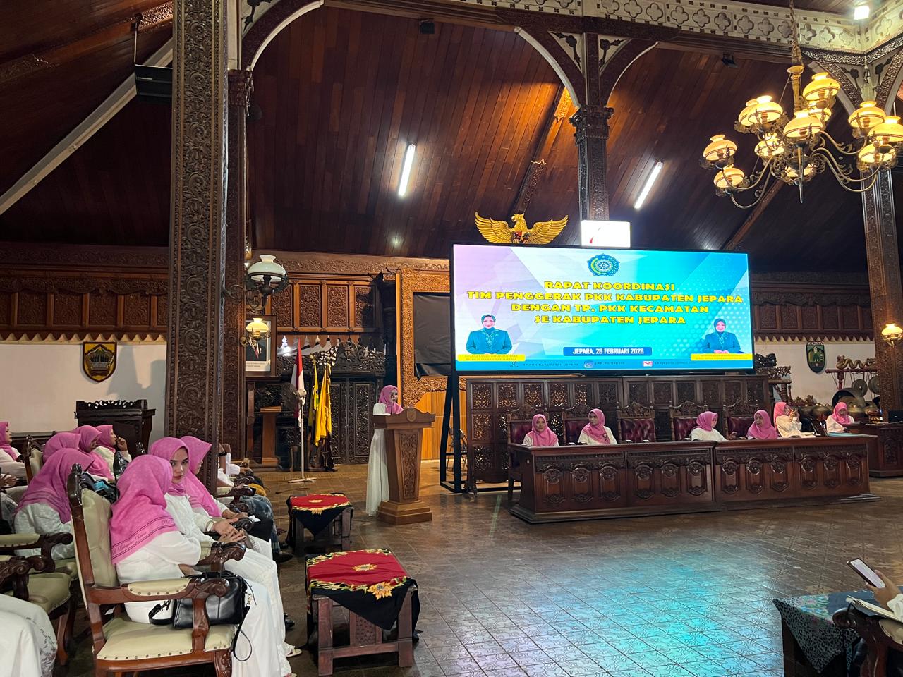 Sedekah Sampah, Literasi Ramah Anak Hingga Kurator Produk Lokal, PKK Jepara Perkuat Peran Kader di Bulan Suci