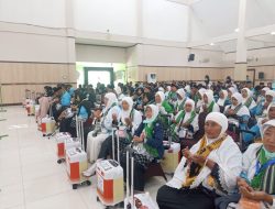 Kloter Terakhir Jepara Dilepas dari Asrama Donohudan, Ini Pesan Kepala Kemenhaj