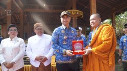 Candi Sima Jepara Jadi Saksi, 16 Bhikkhu Tempuh Perjalanan Spiritual 11 Hari Menuju Candi Sewu