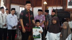 Ratusan Yatim Tiga Kecamatan Terima Santunan, Bupati: Targetnya Seluruh Anak Terurus