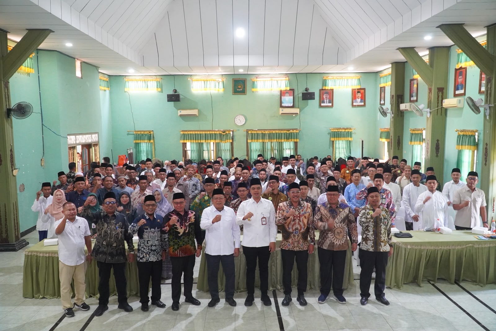 Tahun Depan, Guru Madrasah, Madin Hingga Ponpes Bakal Kantongi Rp1,2 Juta Per Bulan