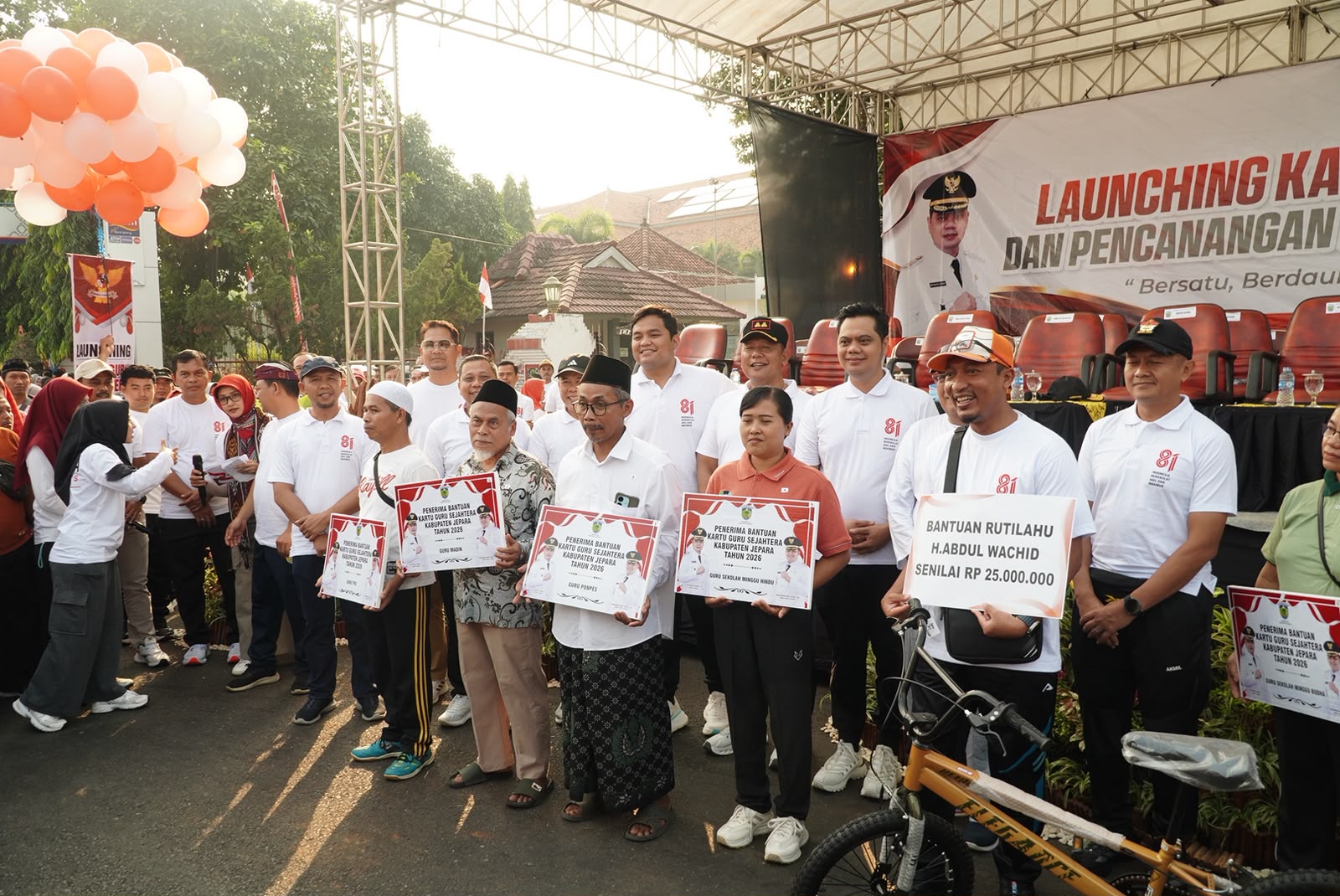 RESMI, Bupati Witiarso Luncurkan Kartu Guru Sejahtera, Rp 21,1 M untuk 15.120 Guru Lintas Lembaga