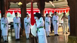 Pelajar SMAN 1 Bangsri - Donorojo Terpilih Paskibraka Jepara, Jadi Pembawa Baki dan Pembentang Bendera