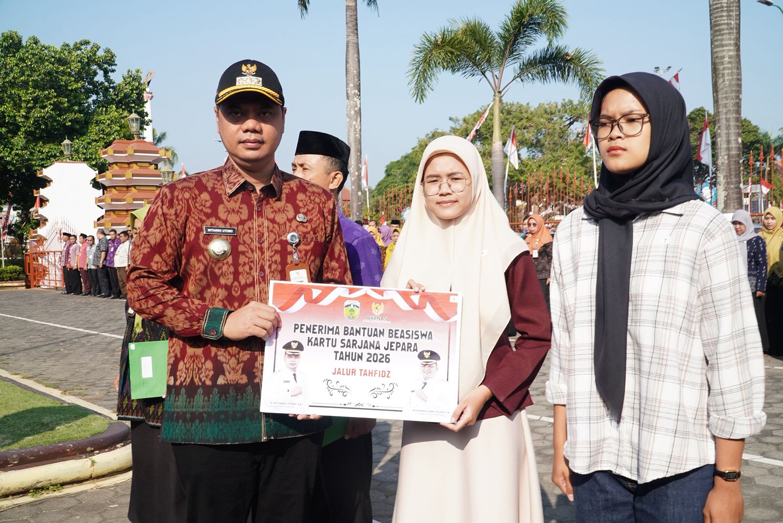Kartu Sarjana Jepara Disalurkan untuk 830 Mahasiswa, Anggaran Tembus Rp2,49 Miliar