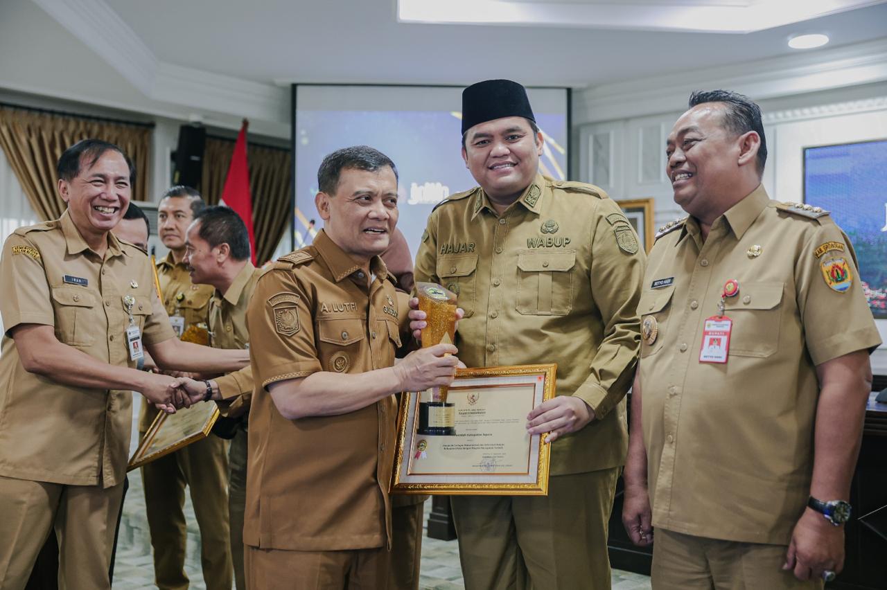 Jepara Raih Penghargaan Pengelola JDIH dengan Progres Terbaik