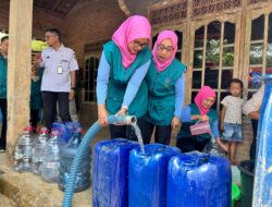 4.000 Liter Air Bersih Digelontor ke Banjaran Bangsri, Imbas Kemarau Panjang