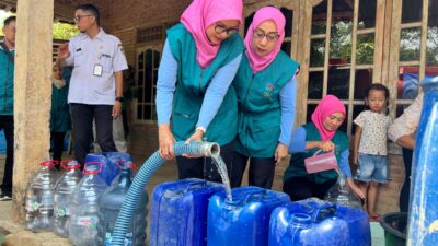 4.000 Liter Air Bersih Digelontor ke Banjaran Bangsri, Imbas Kemarau Panjang